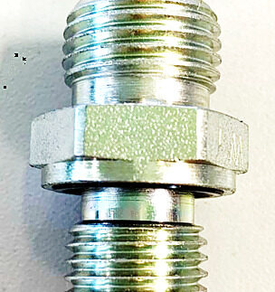Hrdlo 14x1,5/16x1,5 / 5563-62-1082